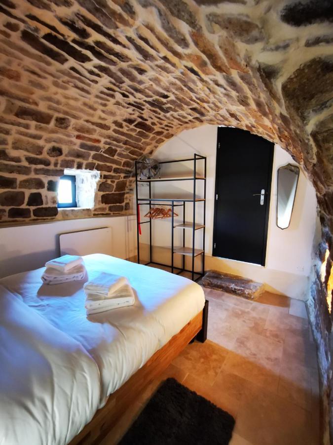 Magnifique gite en pierres 6 personnes avec piscine privee Ardeche plein sud Lablachère Exterior foto